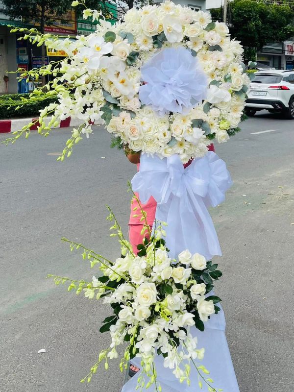 Dịch vụ giao hoa nhanh chóng, luôn đảm bảo chất lượng